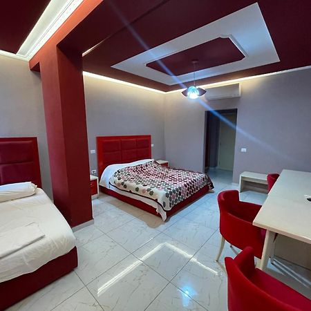 Hotel Kthella Resort Rreshen Bagian luar foto